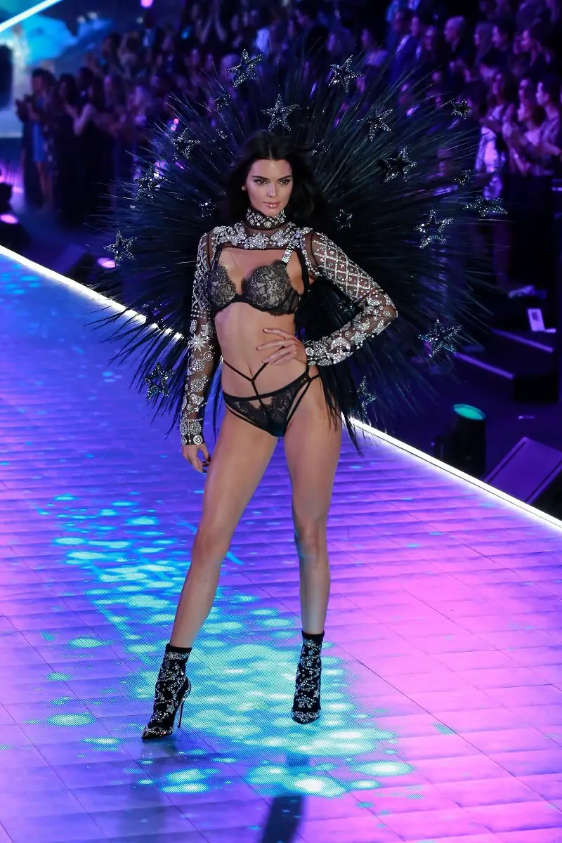 Kendall Jenner on the runway for 2018 Victoria''s Secret Fashion Show - Runway, Pier 94, New York, NY November 8, 2018