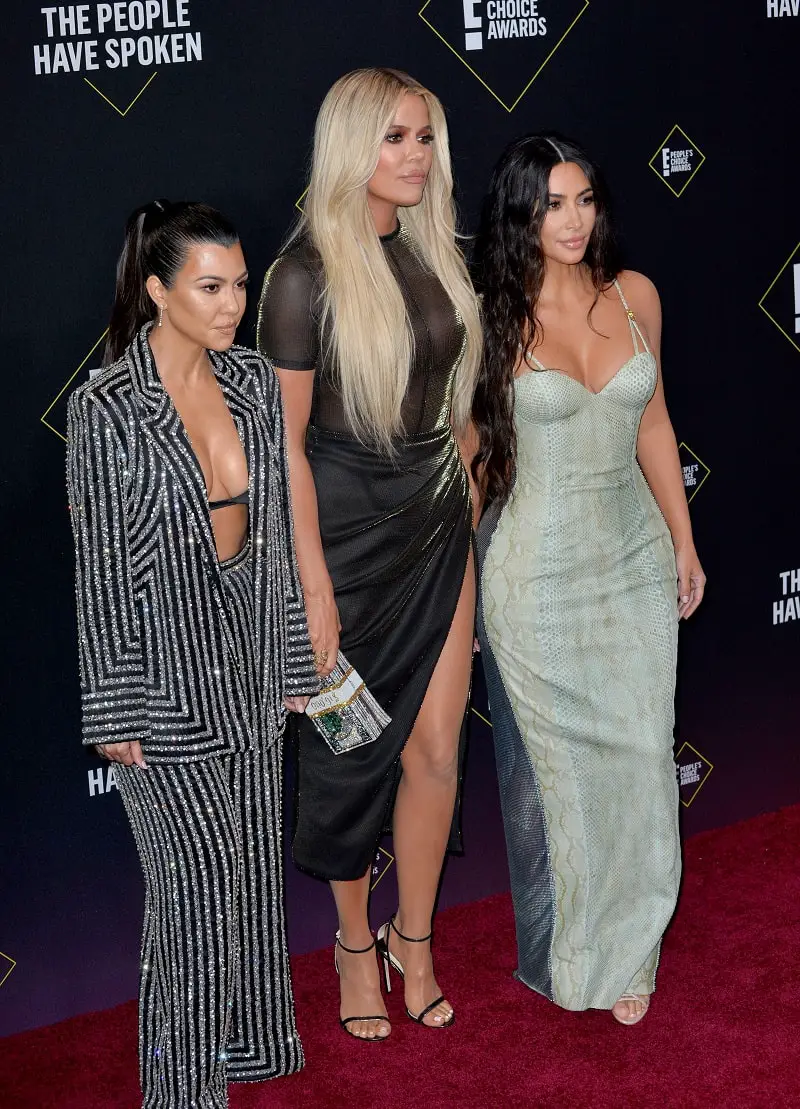 Kourtney Kardashian, Khloe Kardashian & Kim Kardashian at the 2019 E! People's Choice Awards at Santa Monica Barker Hangar